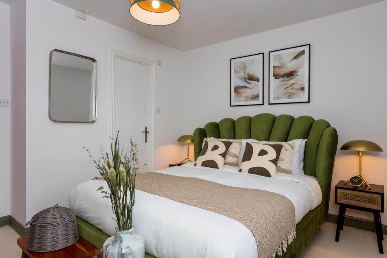The Sparkford Gardens - Lovely 2Bdr With Balcony London Eksteriør bilde