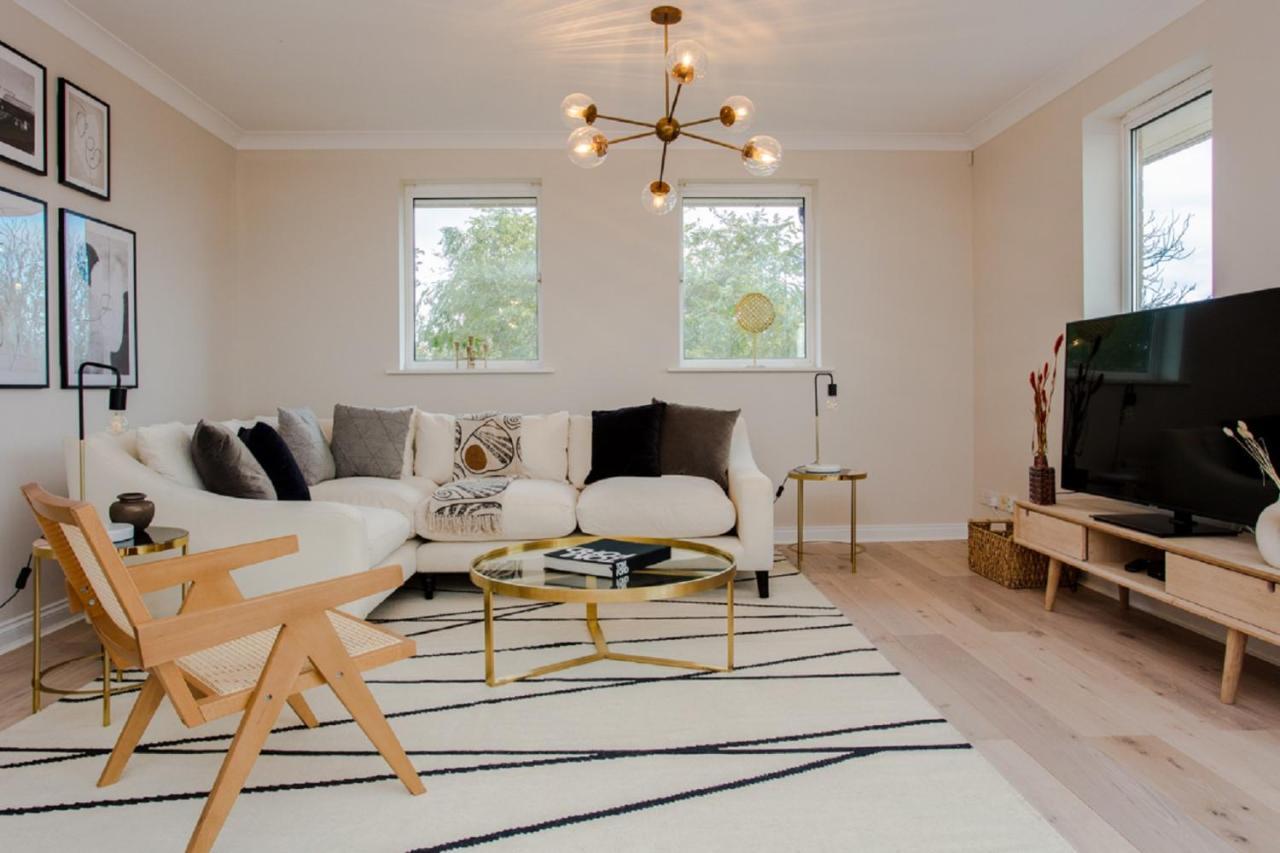 The Sparkford Gardens - Lovely 2Bdr With Balcony London Eksteriør bilde