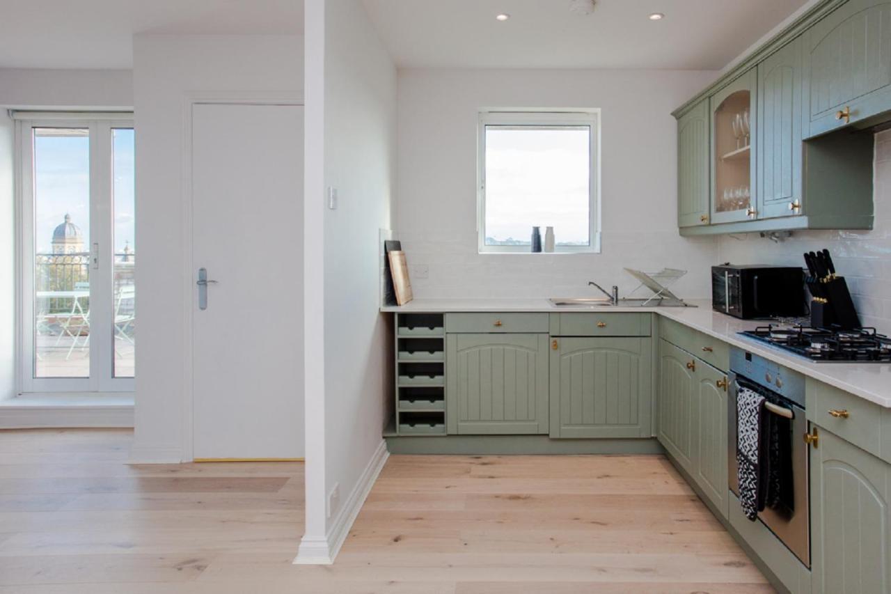 The Sparkford Gardens - Lovely 2Bdr With Balcony London Eksteriør bilde