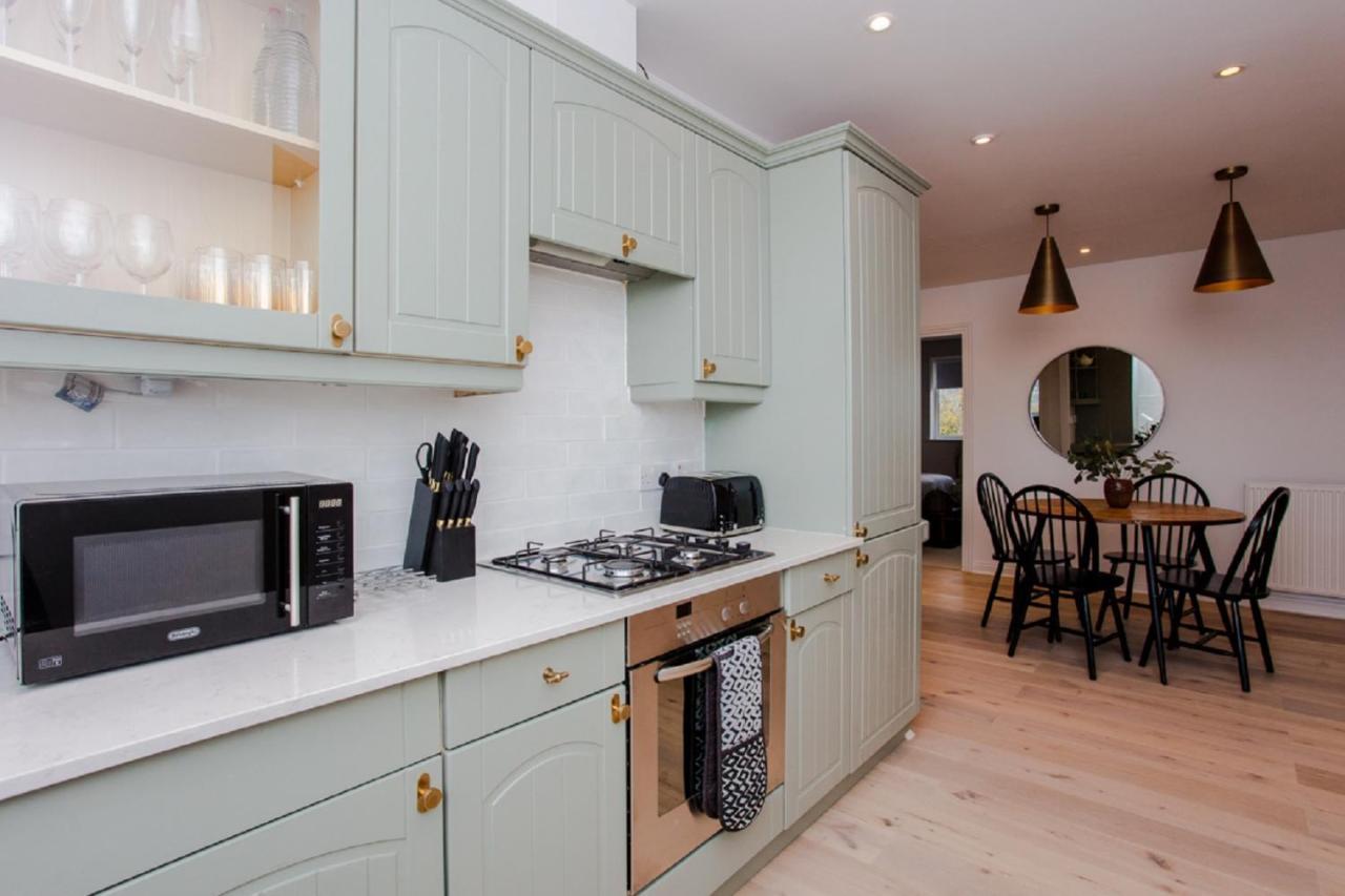 The Sparkford Gardens - Lovely 2Bdr With Balcony London Eksteriør bilde