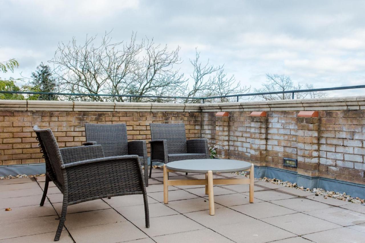 The Sparkford Gardens - Lovely 2Bdr With Balcony London Eksteriør bilde