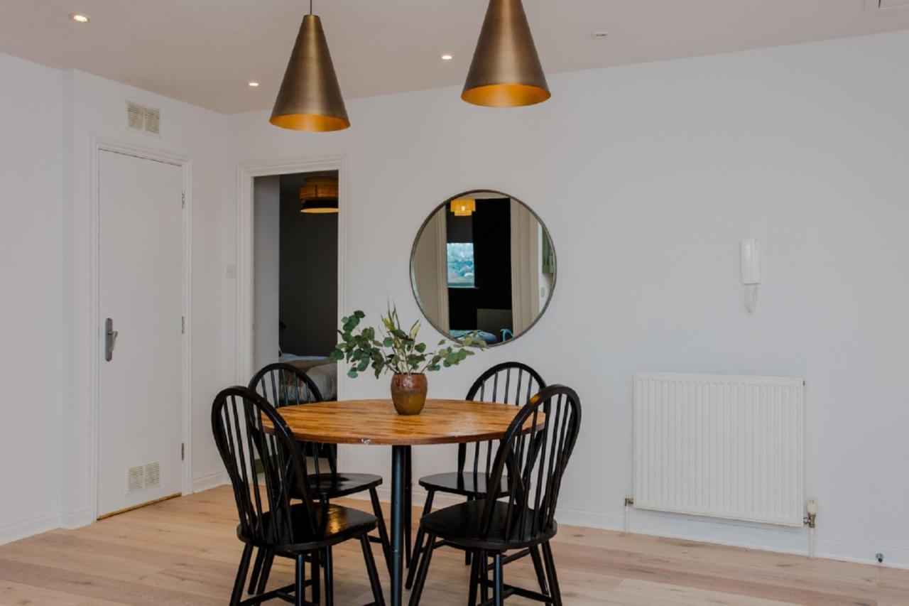 The Sparkford Gardens - Lovely 2Bdr With Balcony London Eksteriør bilde