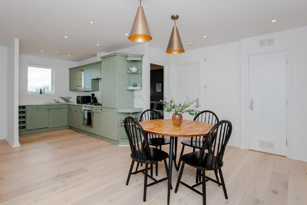The Sparkford Gardens - Lovely 2Bdr With Balcony London Eksteriør bilde