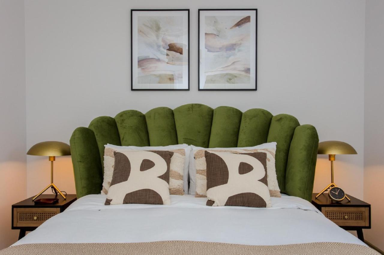 The Sparkford Gardens - Lovely 2Bdr With Balcony London Eksteriør bilde